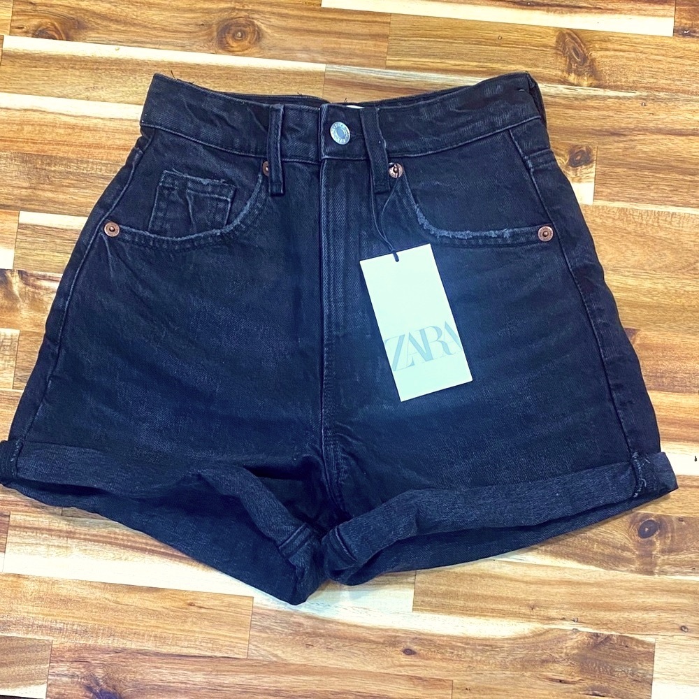 Zara Women's High Waist Black Shorts NWT